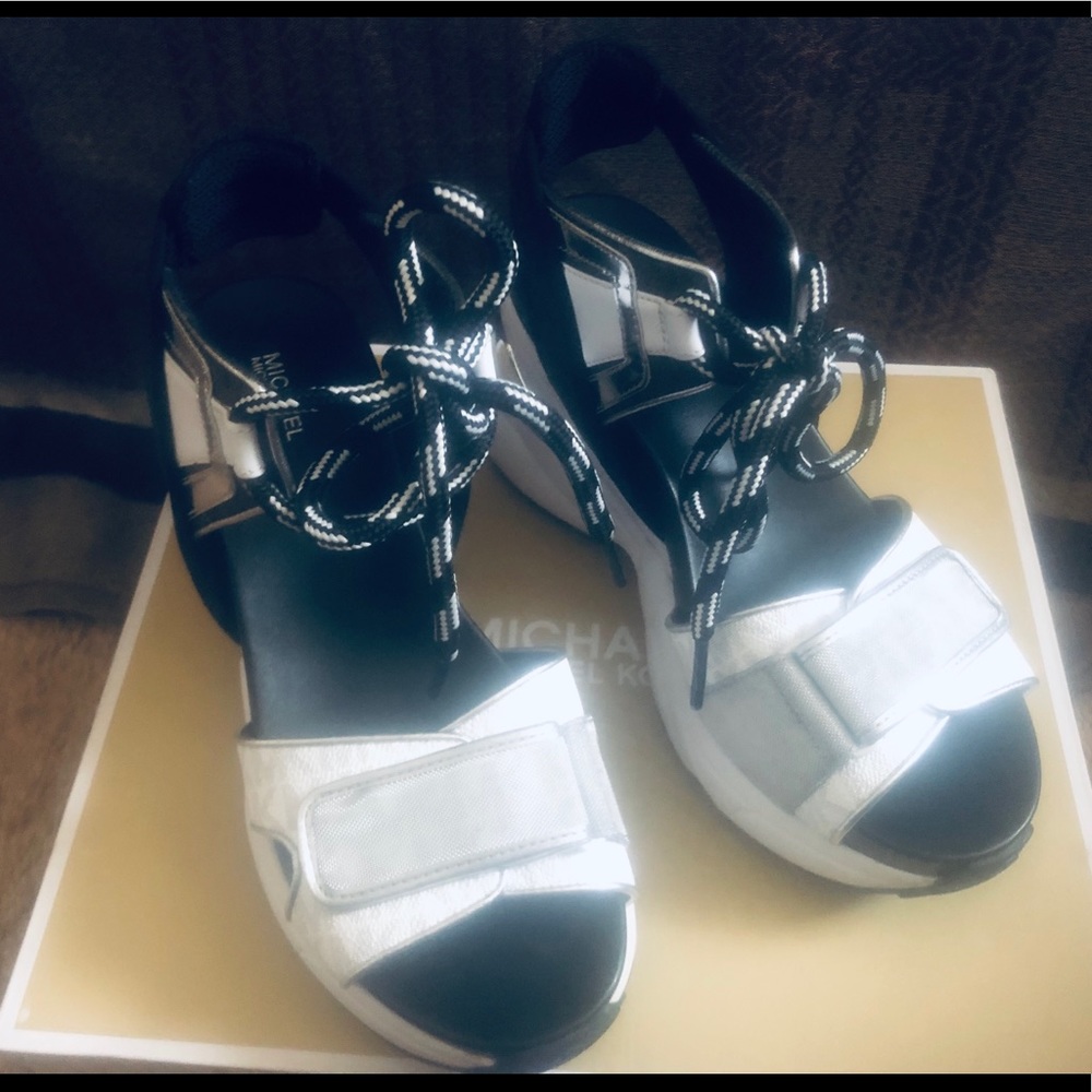 Michael Kors Irma sandal